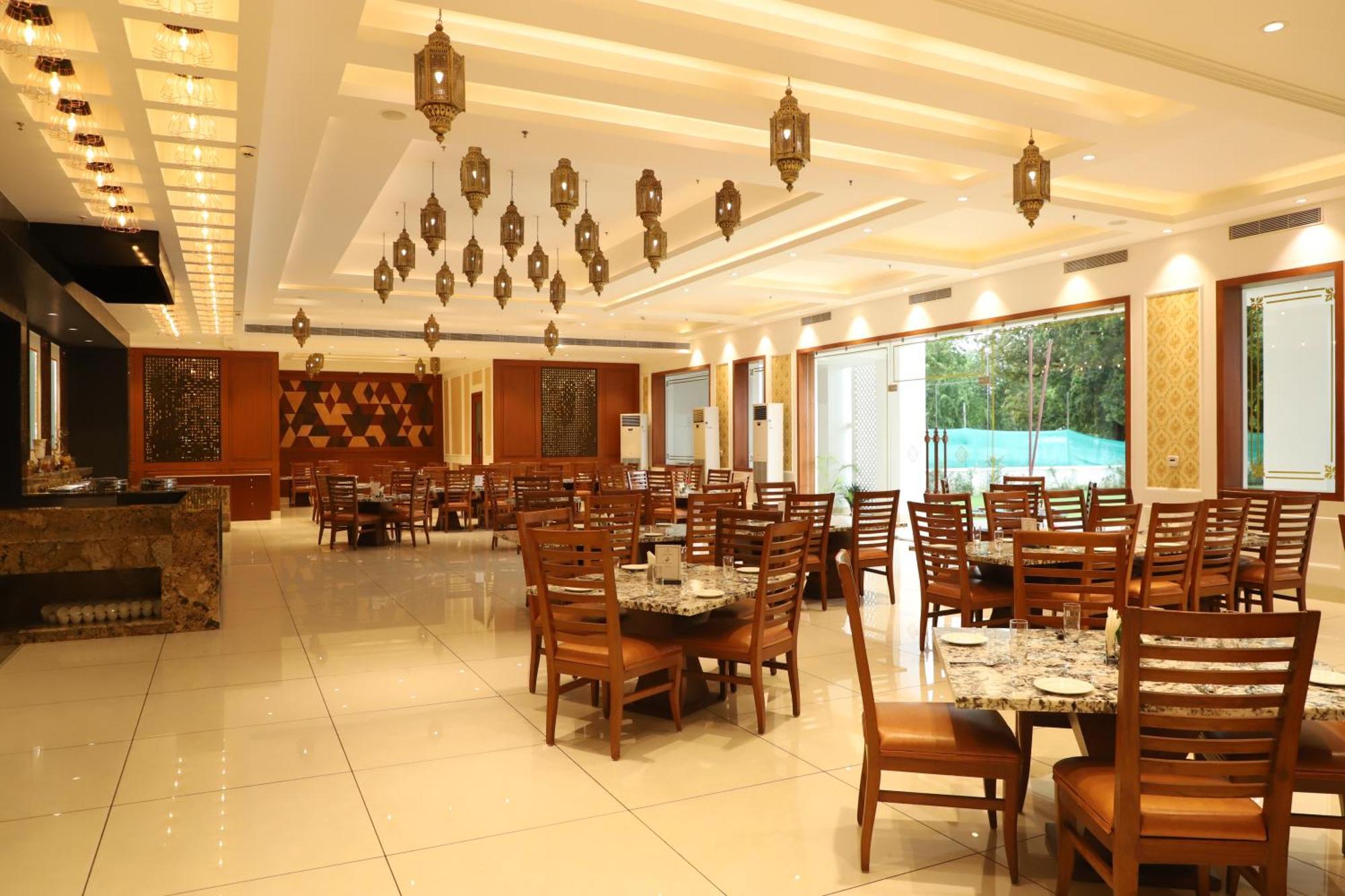 Hotel Chandela Khajuraho Khajurāho Exterior foto